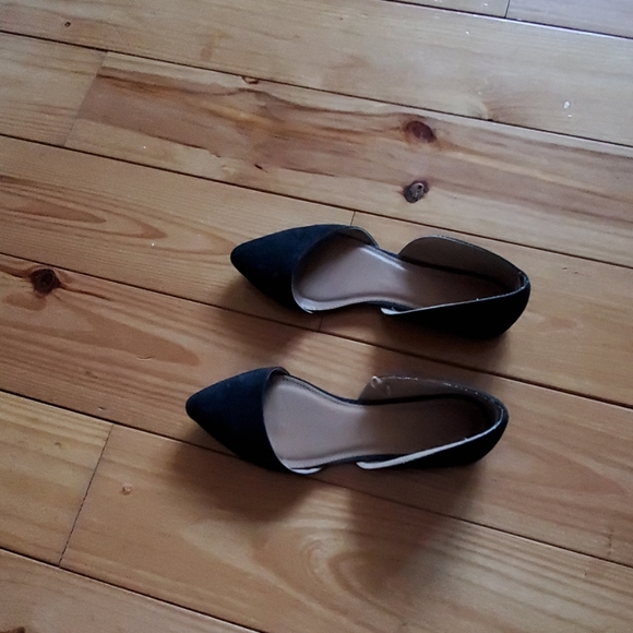 Shose - Picture 2 of 3